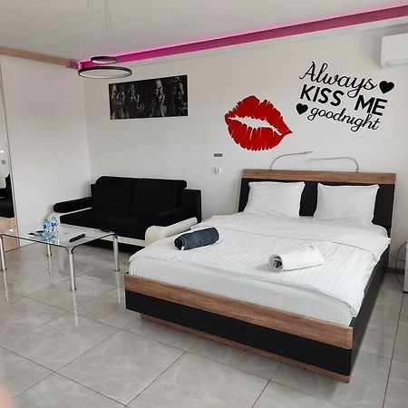 Good Day Apartments- Private Parking New Town Шчечин Екстериор снимка