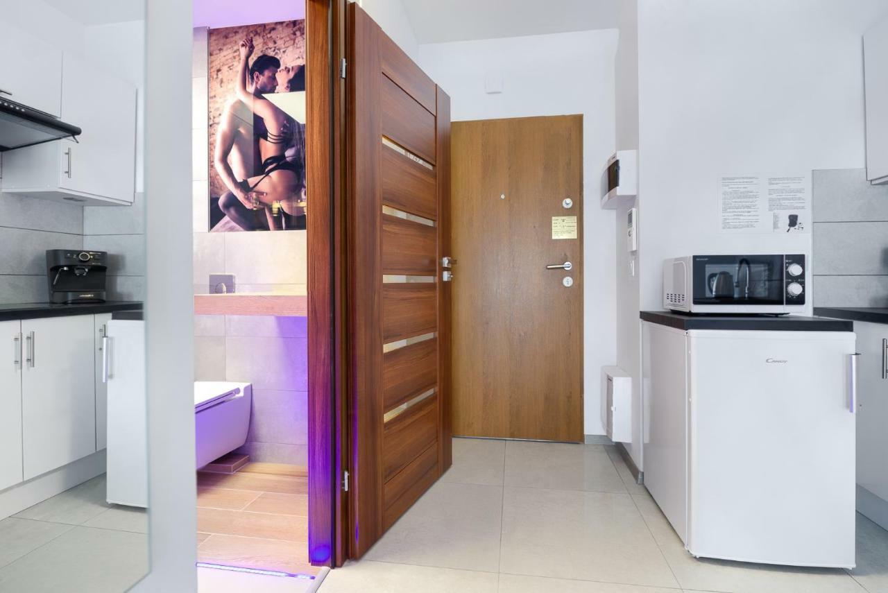 Good Day Apartments- Private Parking New Town Шчечин Екстериор снимка