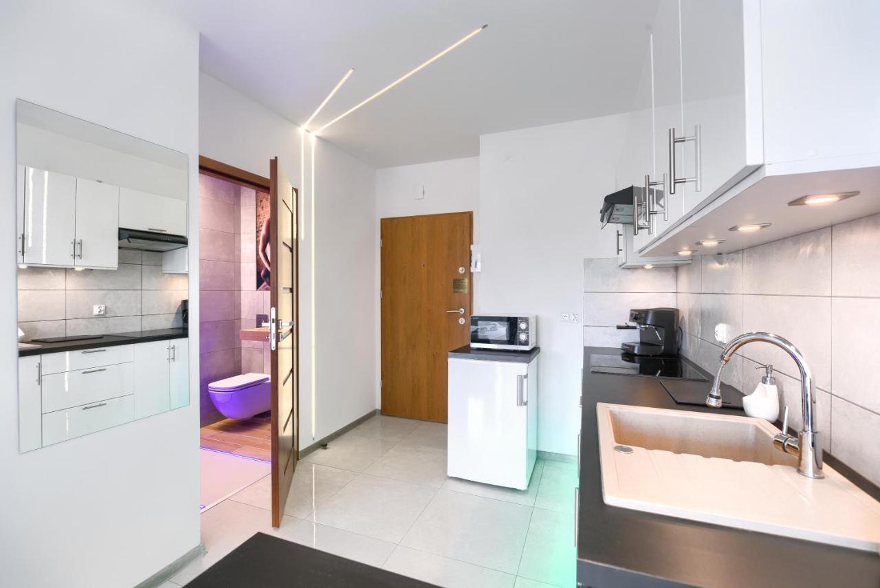 Good Day Apartments- Private Parking New Town Шчечин Екстериор снимка